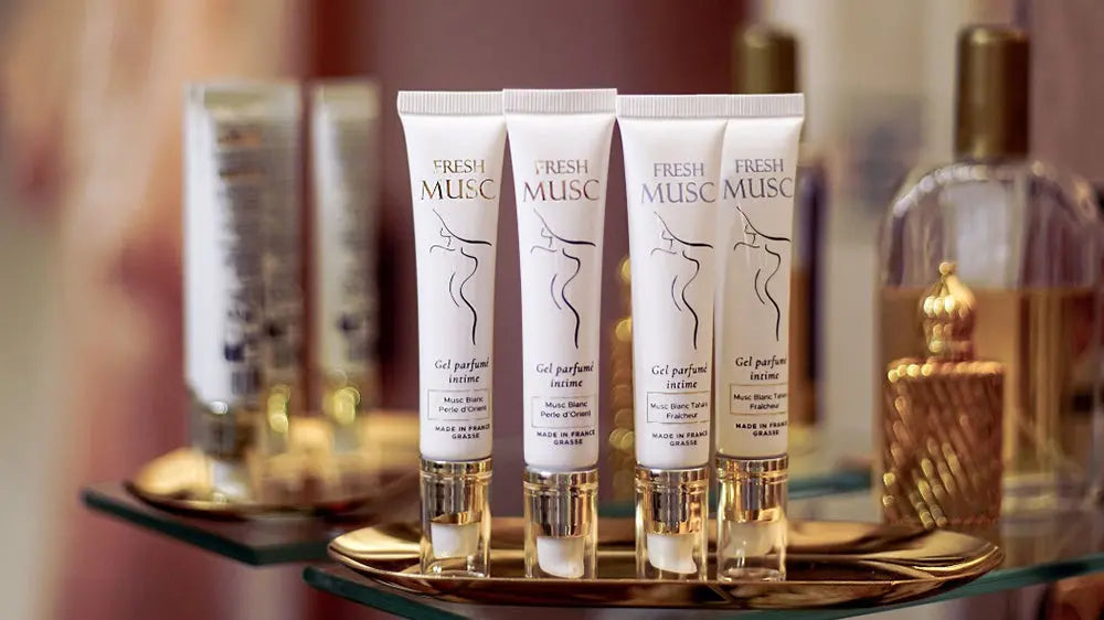 Astuce Beauté : Superposer Gel Parfumé et Eau de Parfum pour un Sillage Intense